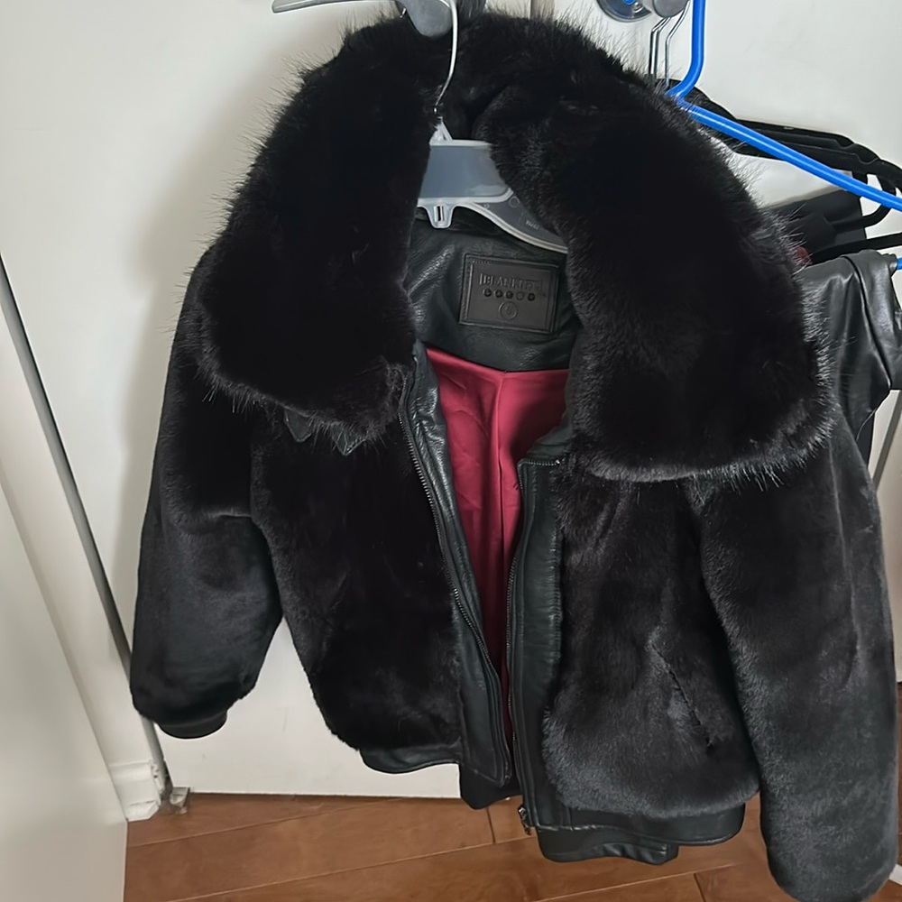 Blank NYC black faux fur bomber jacket. Size SMALL